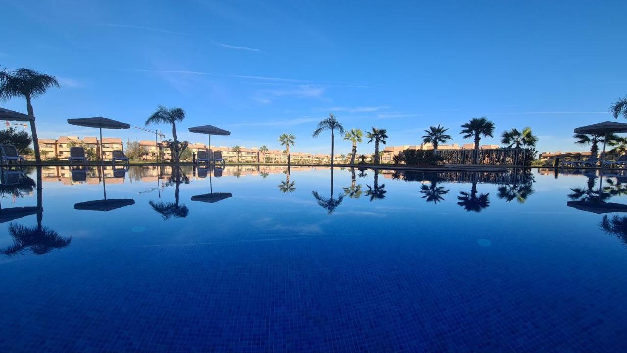 Appartement De Luxe Avec Jardin Vue Sur La Piscine Golf Securise 24H Sur 24 A 5 Minutes De L Aeroport Marrakesh Exterior photo