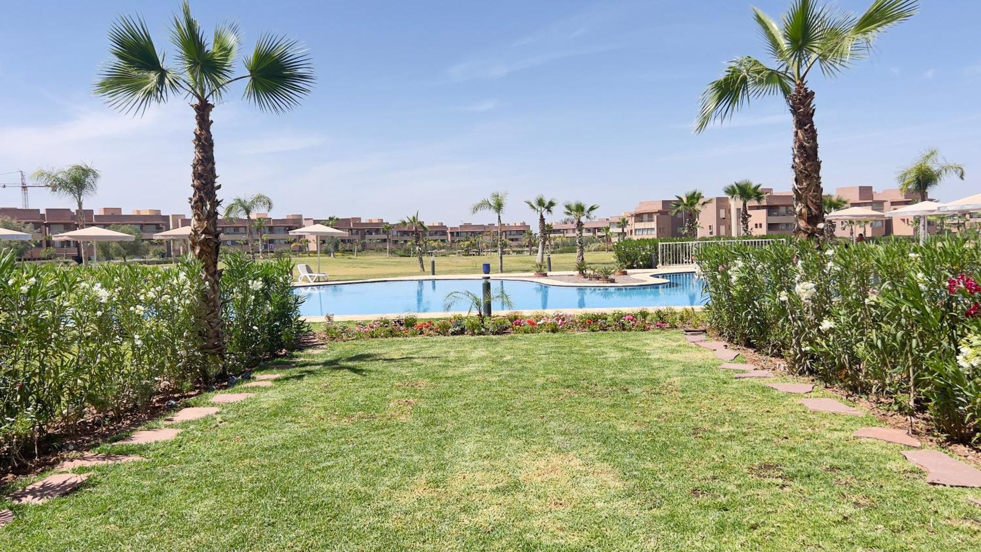 Appartement De Luxe Avec Jardin Vue Sur La Piscine Golf Securise 24H Sur 24 A 5 Minutes De L Aeroport Marrakesh Exterior photo
